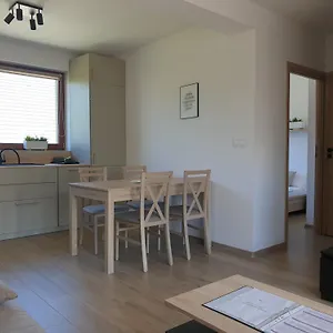  Apartmán Near The Airport-